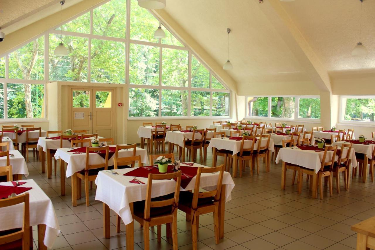 Bf Hotel Balatonfoldvar Exterior foto